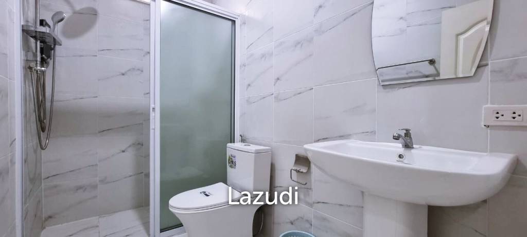7 ห้องนอน ขายบ้านสวนเขตร้อนในพัทยาตะวันออก