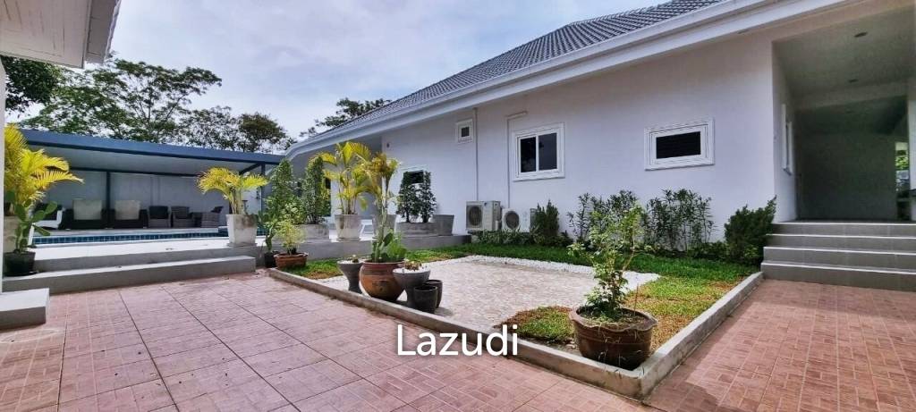 7 ห้องนอน ขายบ้านสวนเขตร้อนในพัทยาตะวันออก