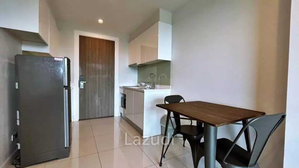 1 Bed 1 Bath 42 SQ.M De Amber Condo