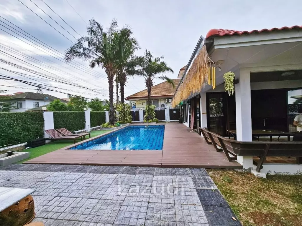 4 Bedrooms Jomtien House for Sale