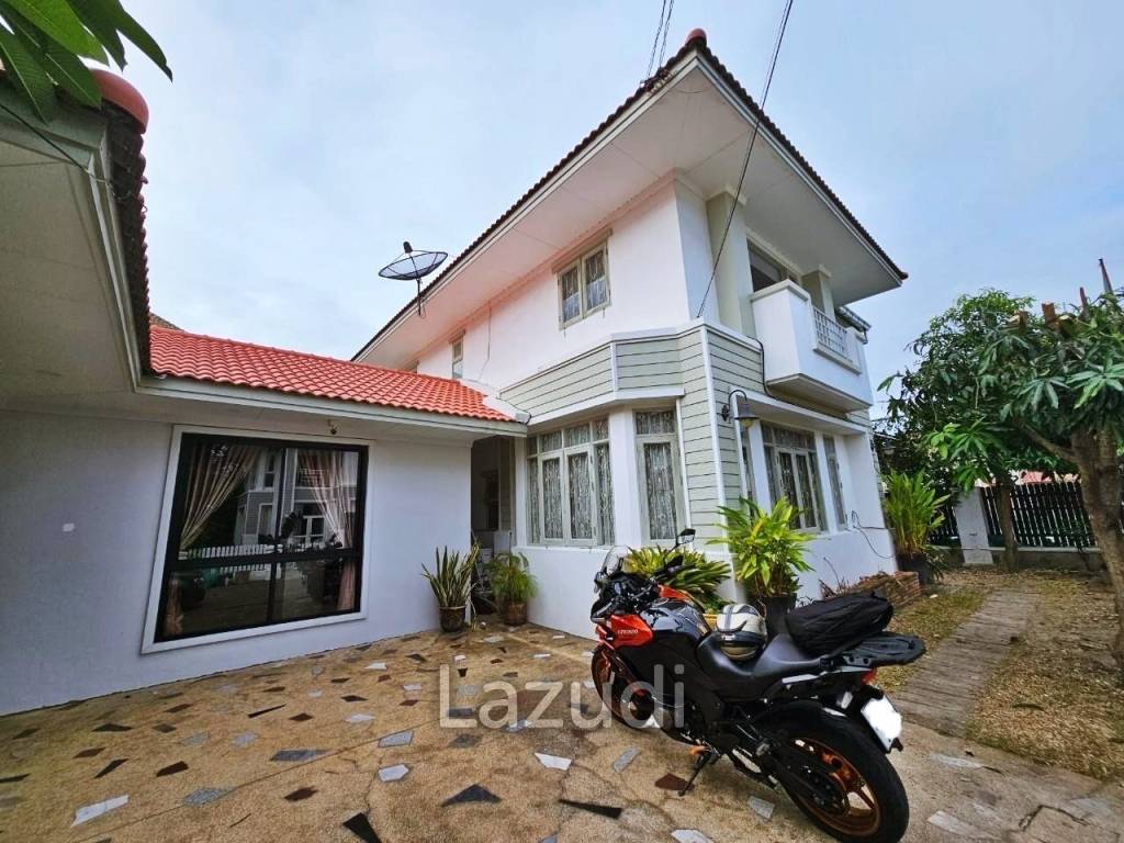 4 Bedrooms Jomtien House for Sale