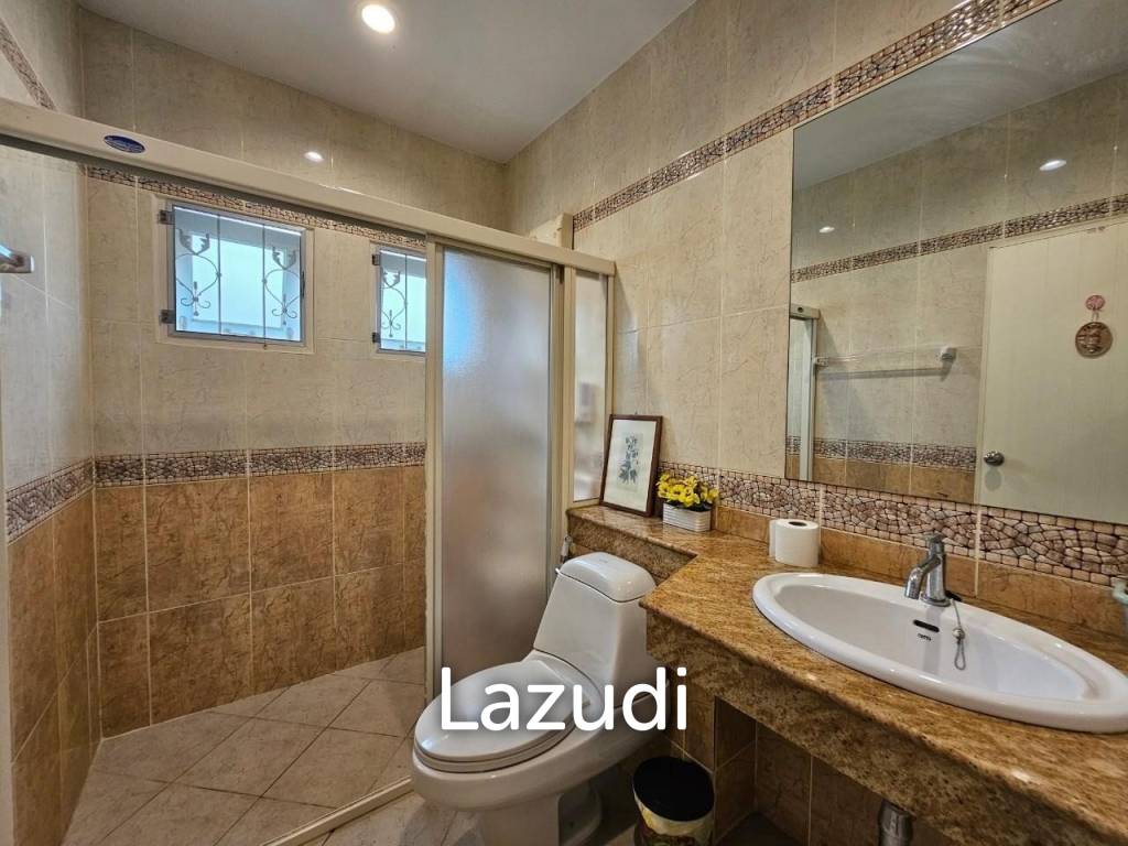 4 Bedrooms Jomtien House for Sale