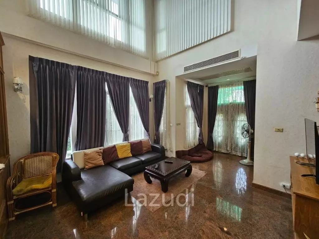 4 Bedrooms Jomtien House for Sale