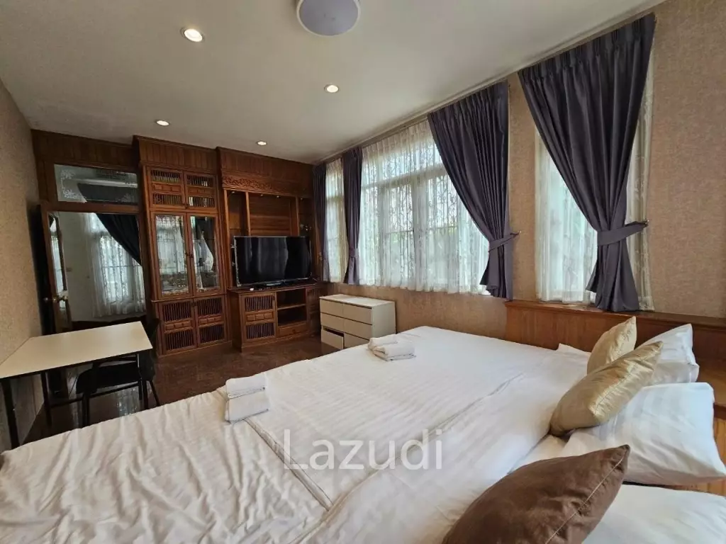 4 Bedrooms Jomtien House for Sale
