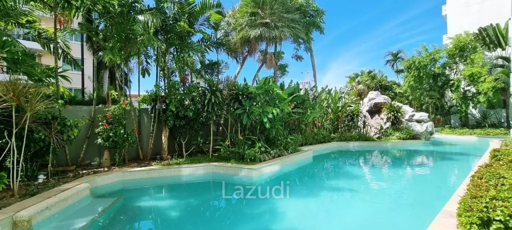 Condo Amazon Residence in Jomtien for Sale