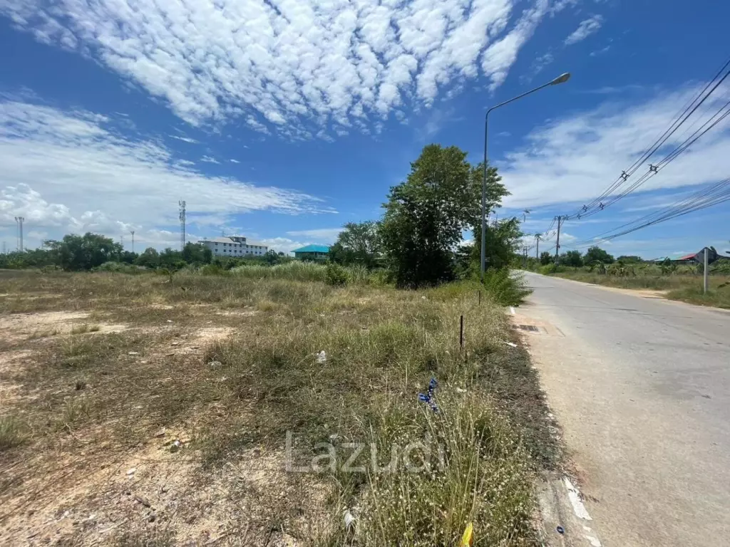 3,200 SQ.M Na Jomtien Land for Sale