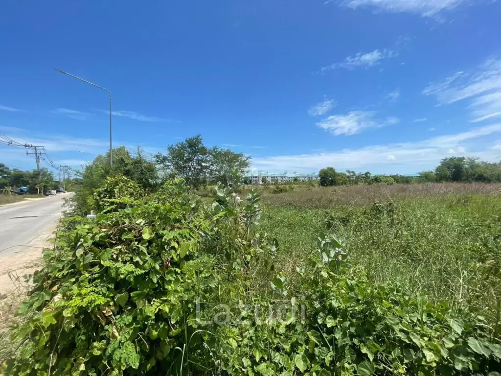 3,200 SQ.M Na Jomtien Land for Sale