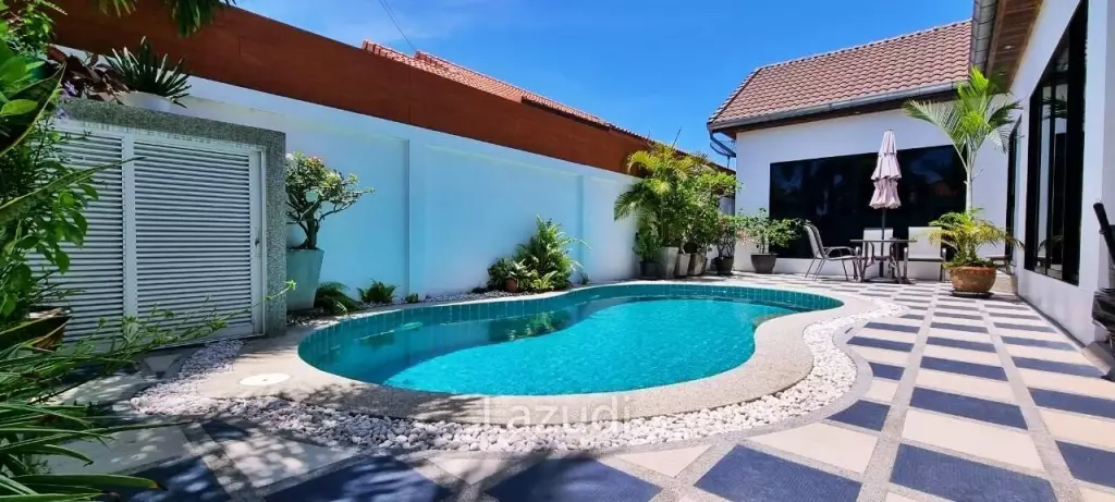 3 Bedrooms 145 SQ.M House in Bangsaray