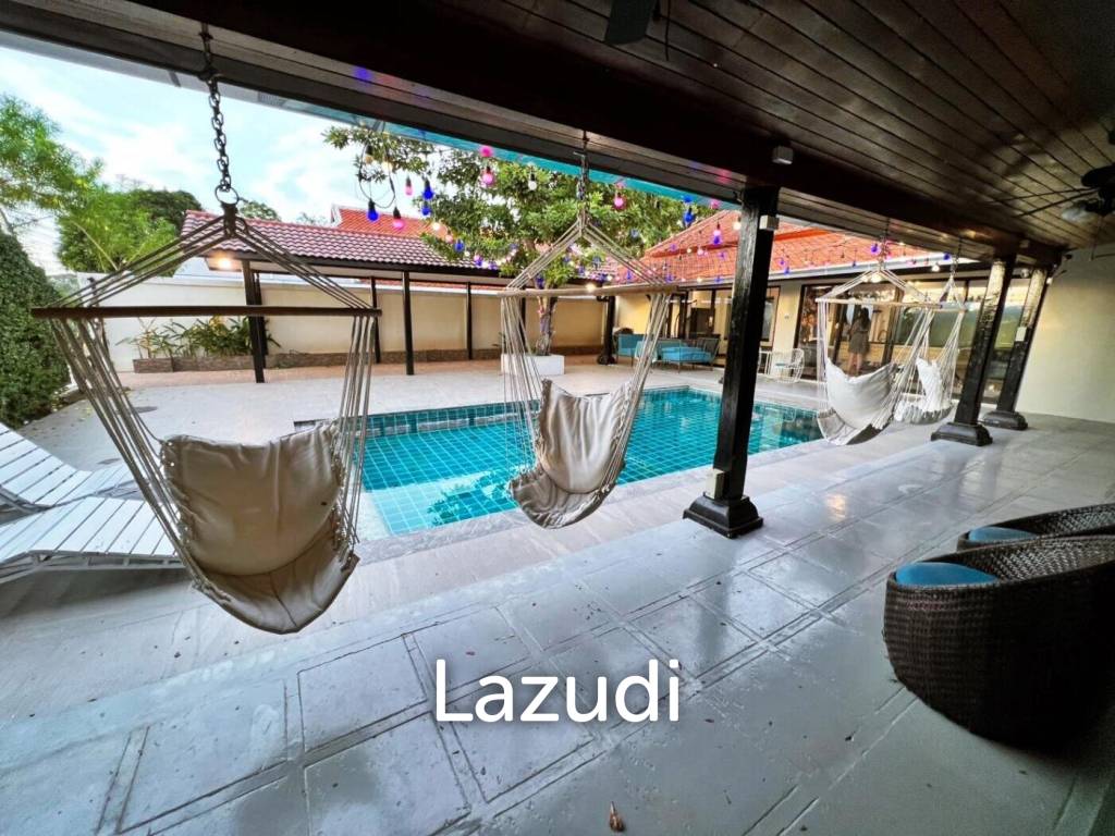3 Bedrooms 350 SQ.M House in Mabprachan Lake