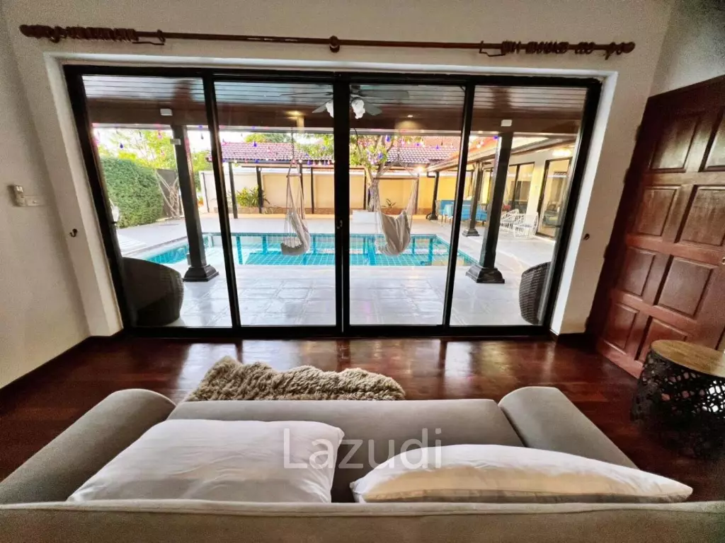 3 Bedrooms 350 SQ.M House in Mabprachan Lake