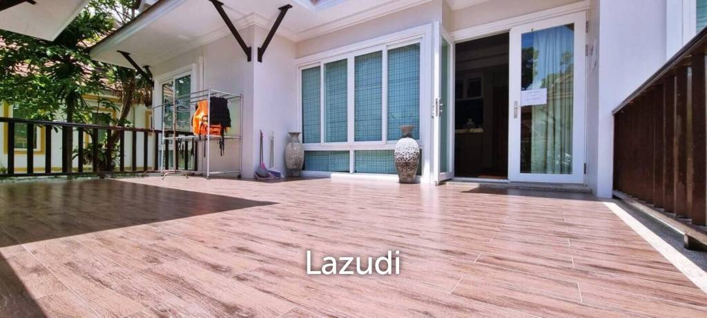 4 Bedrooms 280 SQ.M House in Bang Saray