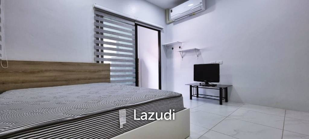 3 Beds 200 SQ.M House in Siam Country Club