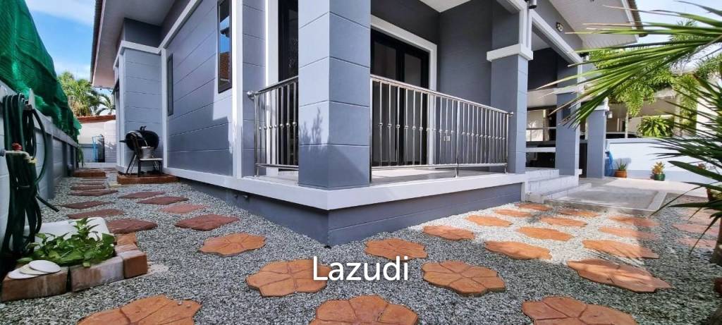 3 Beds 200 SQ.M House in Siam Country Club