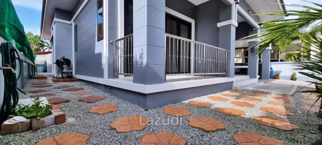 3 Beds 200 SQ.M House in Siam Country Club