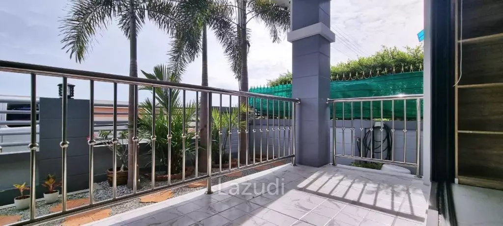 3 Beds 200 SQ.M House in Siam Country Club