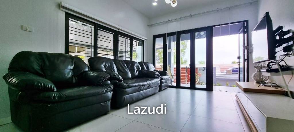 3 Beds 200 SQ.M House in Siam Country Club