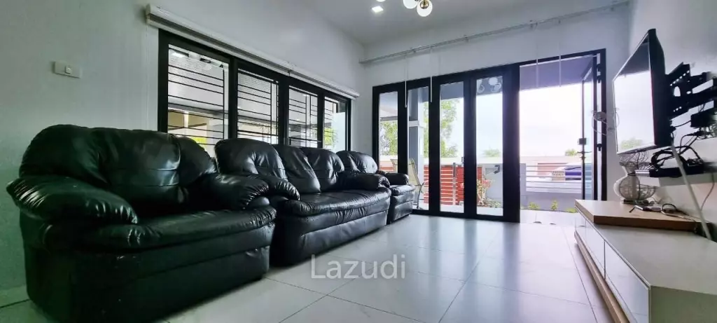 3 Beds 200 SQ.M House in Siam Country Club