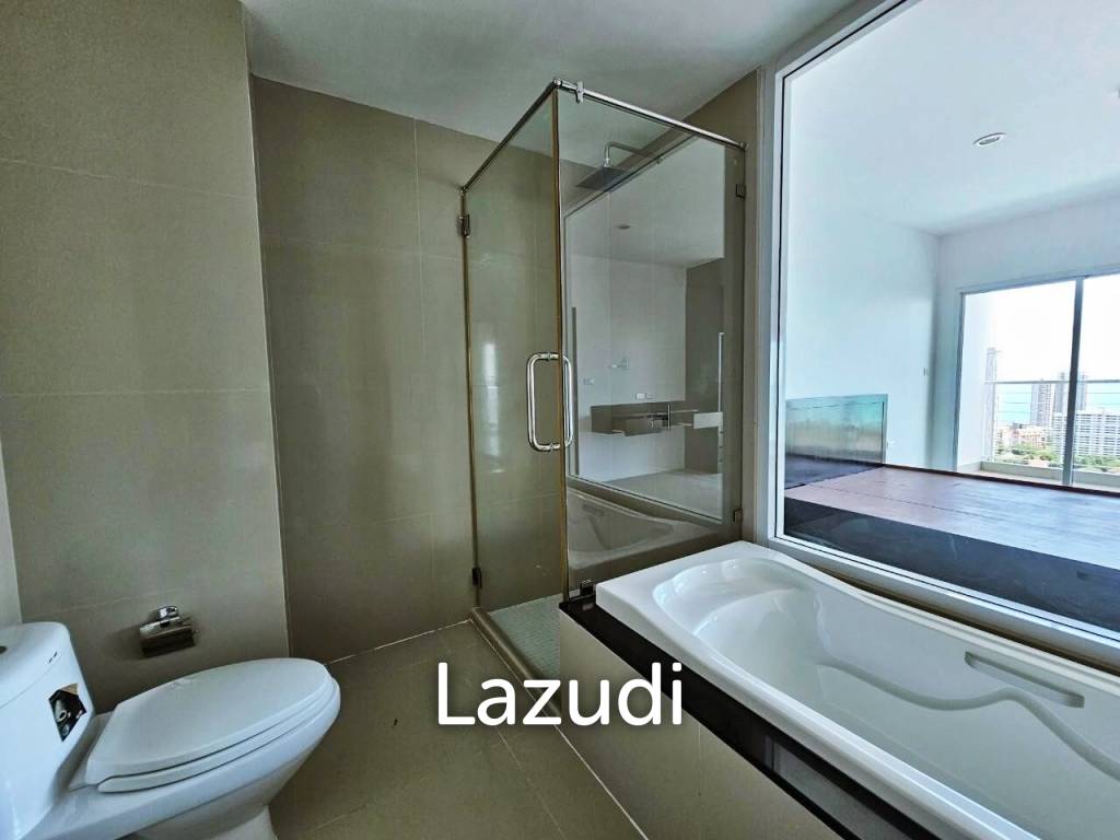 1 Bed  2 Bath 72SQ.M AD Hyatt Condominium