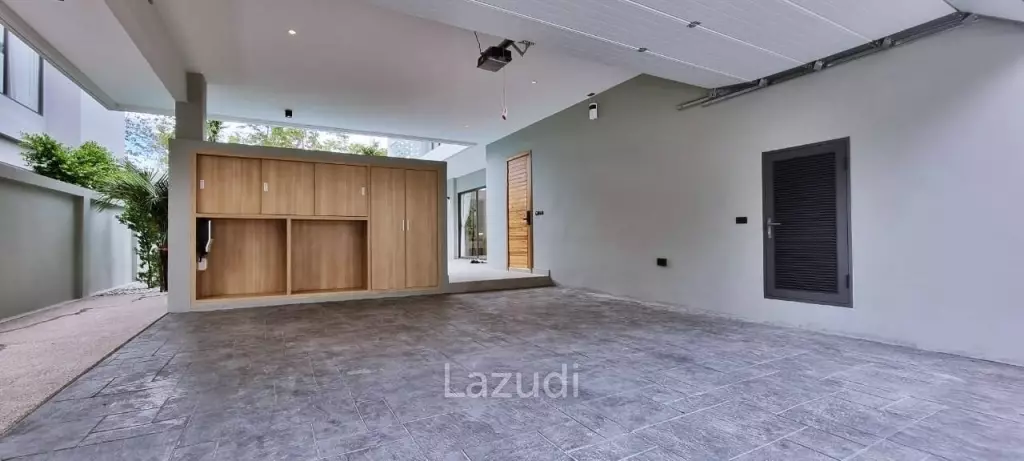 4 Bed 326 SQ.M Luxury House in East Pattaya