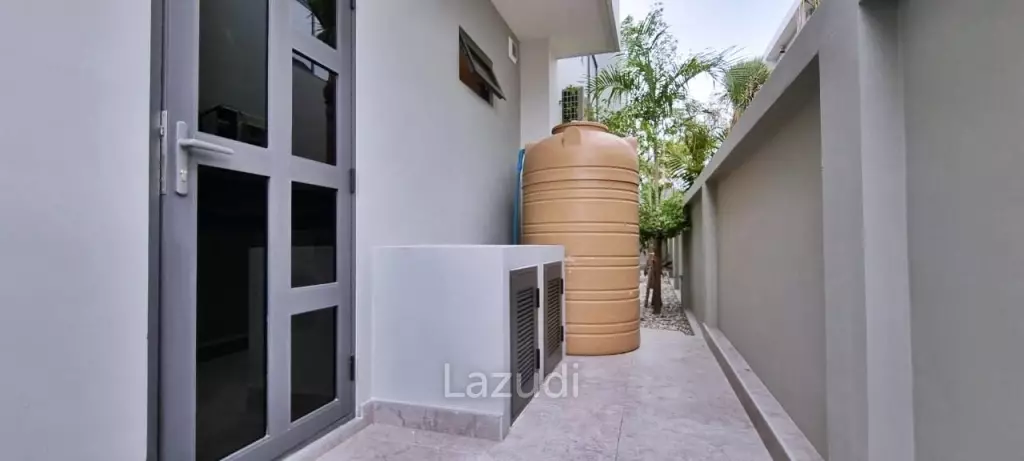 4 Bed 326 SQ.M Luxury House in East Pattaya