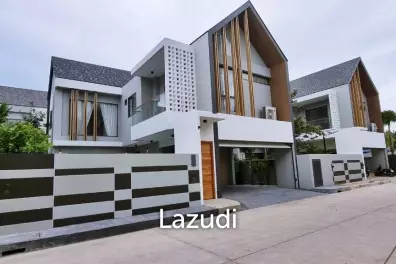 4 Bedrooms 290 SQ.M House in East Pattaya