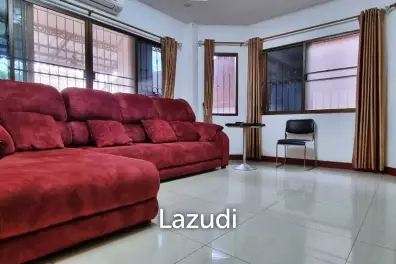 4 Bedrooms 330 SQ.M House in East Pattaya