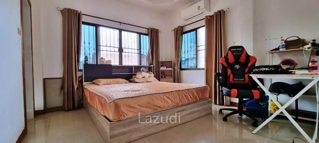 4 Bedrooms 330 SQ.M House in East Pattaya