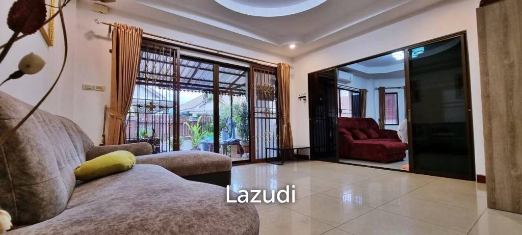 4 Bedrooms 330 SQ.M House in East Pattaya