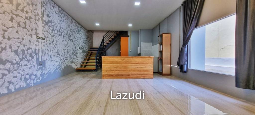 1 Bed 2 Bath 145 SQ.M Jomtien Plaza Condotel