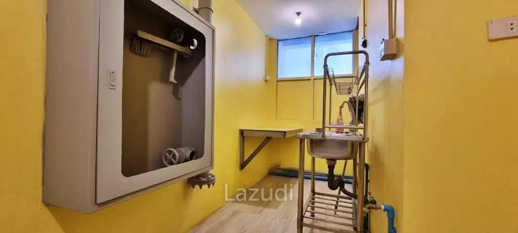 1 Bed 2 Bath 145 SQ.M Jomtien Plaza Condotel