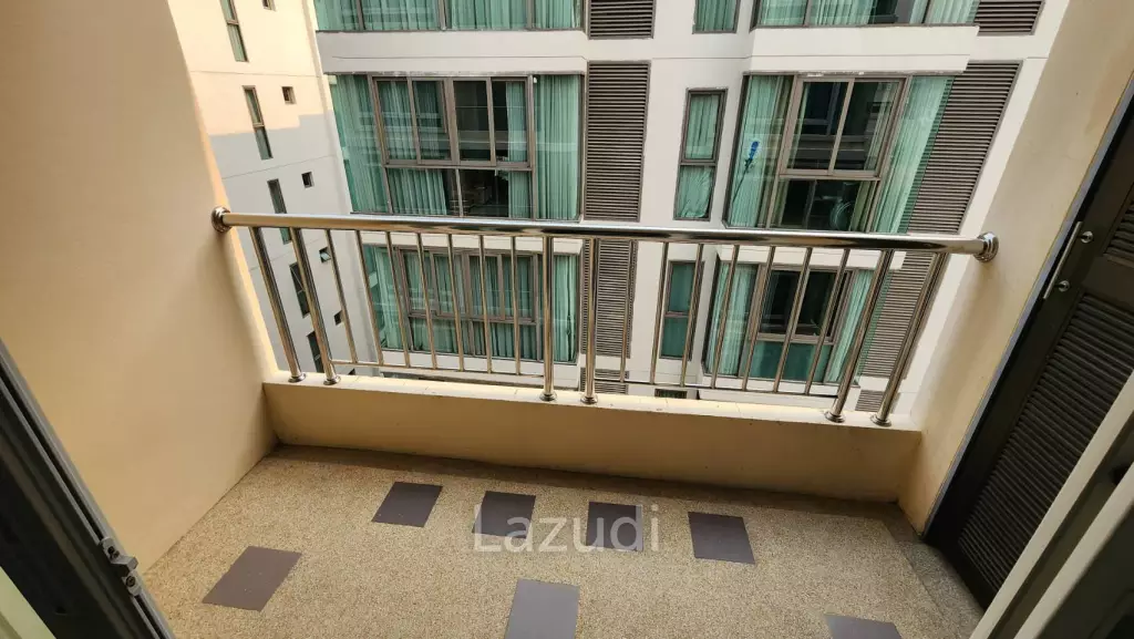 1 Bed 1 Bath 53 SQ.M The Unique Condo @ Nimman 2