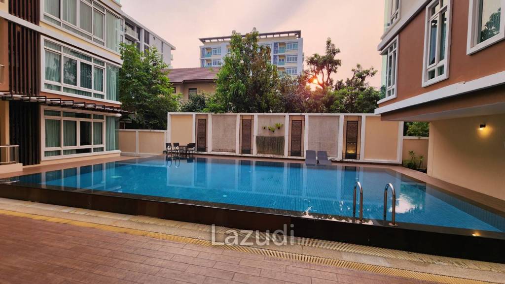 1 Bed 1 Bath 53 SQ.M The Unique Condo @ Nimman 2