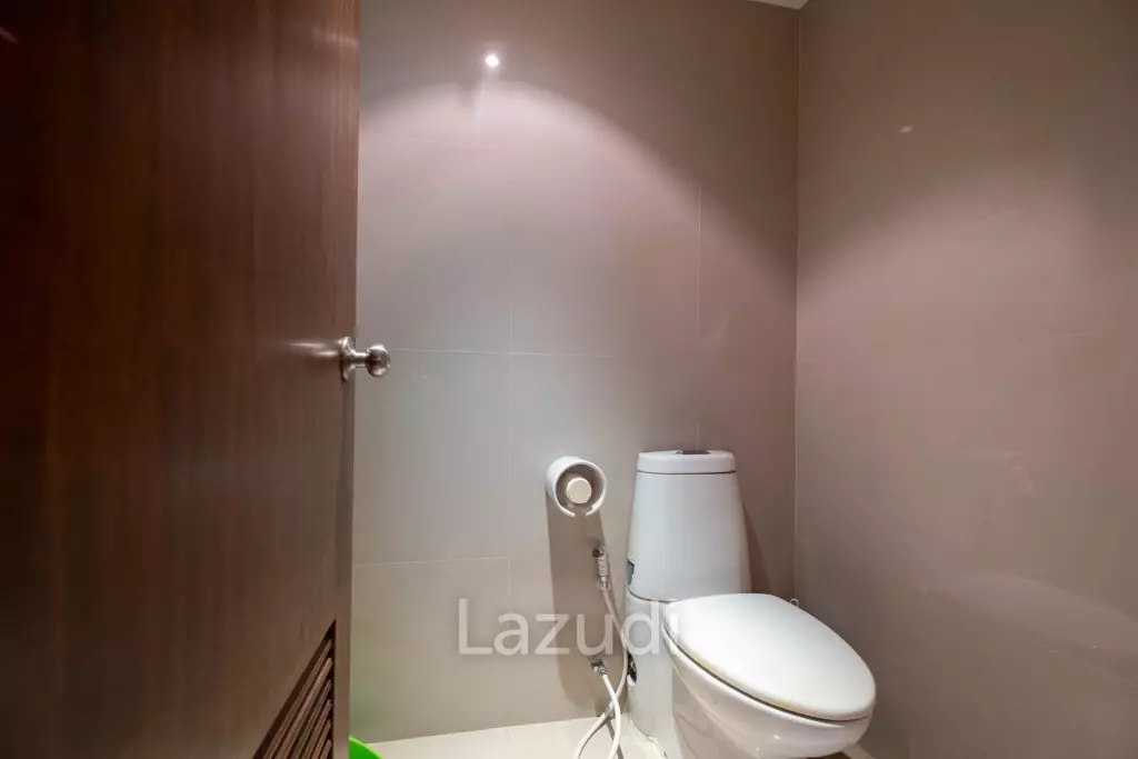 6th Floor One Bedroom Condo in Twin Peaks