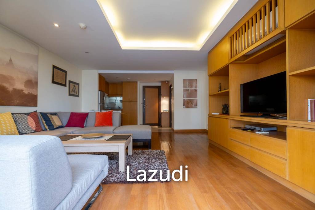 6th Floor One Bedroom Condo in Twin Peaks