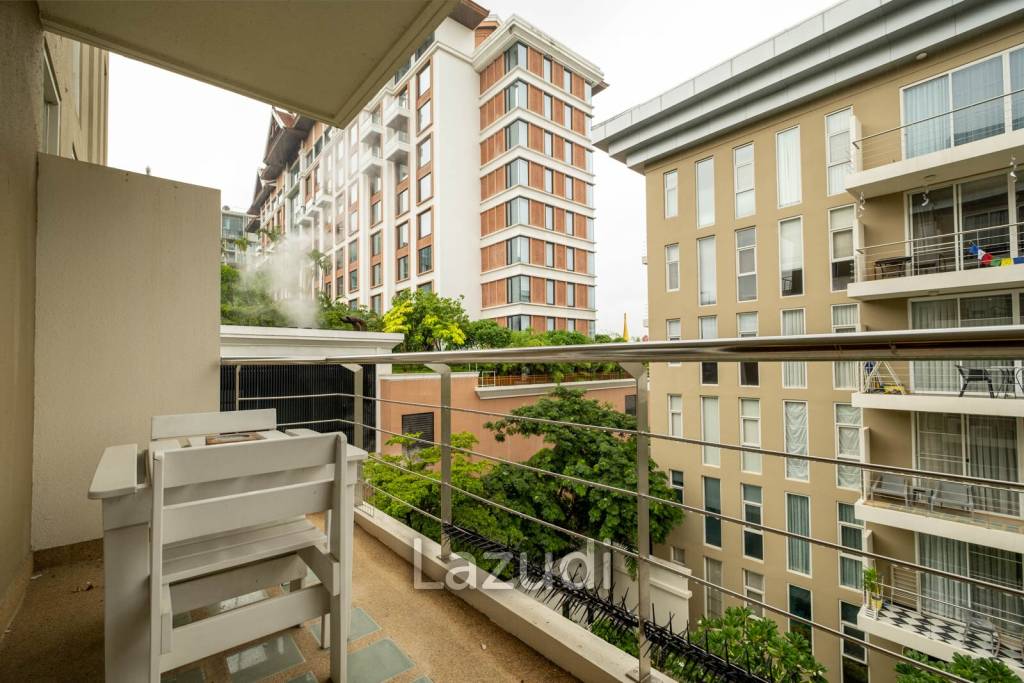 6th Floor One Bedroom Condo in Twin Peaks