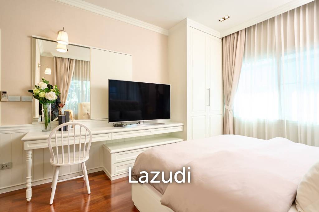 4 Bedroom in Laddarom Elegance in City