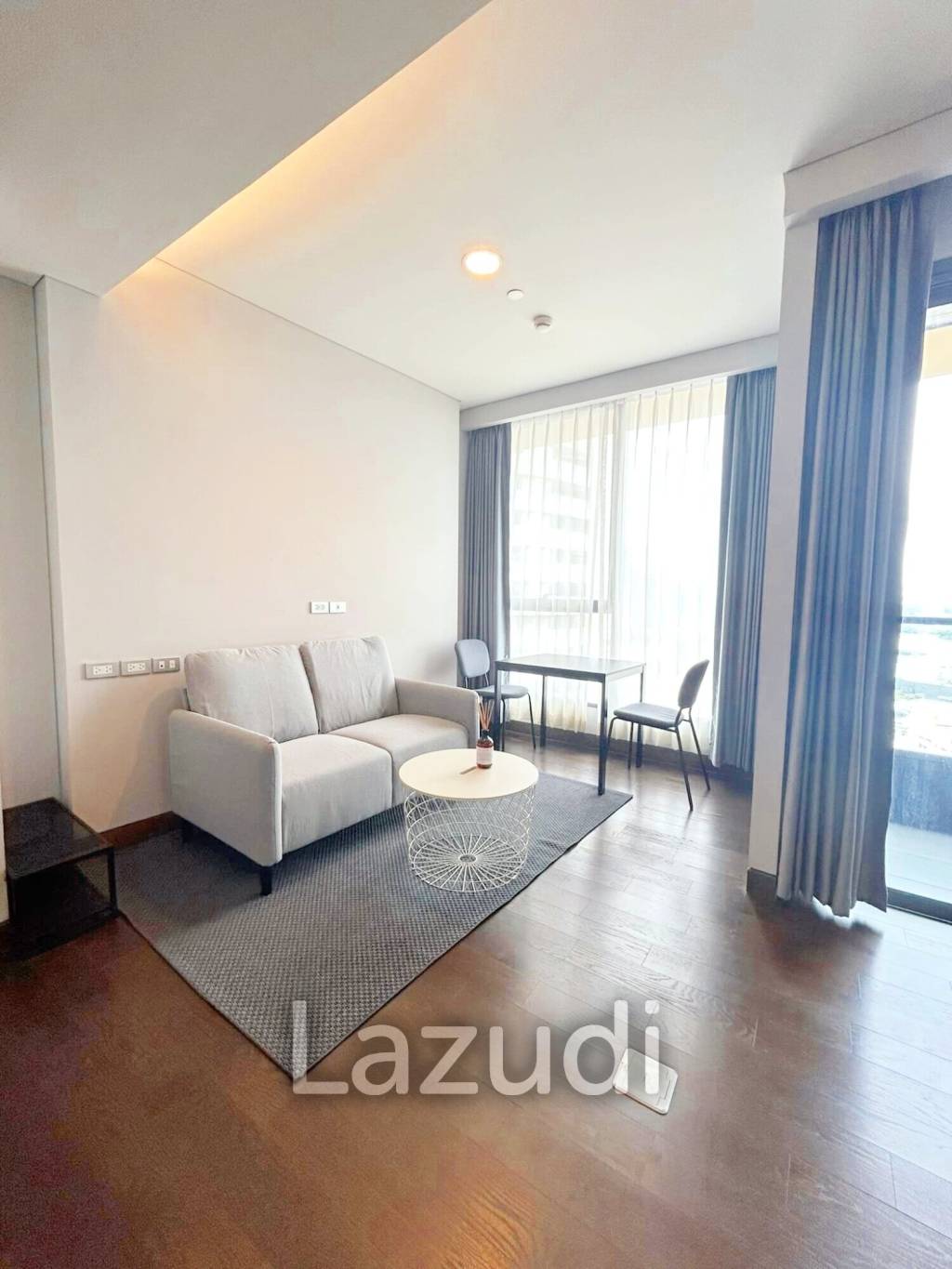 1 Bed 1 Bath 38 SQ.M The Lumpini 24