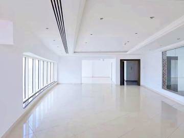 Duplex Penthouse I Private Pool I Vacant