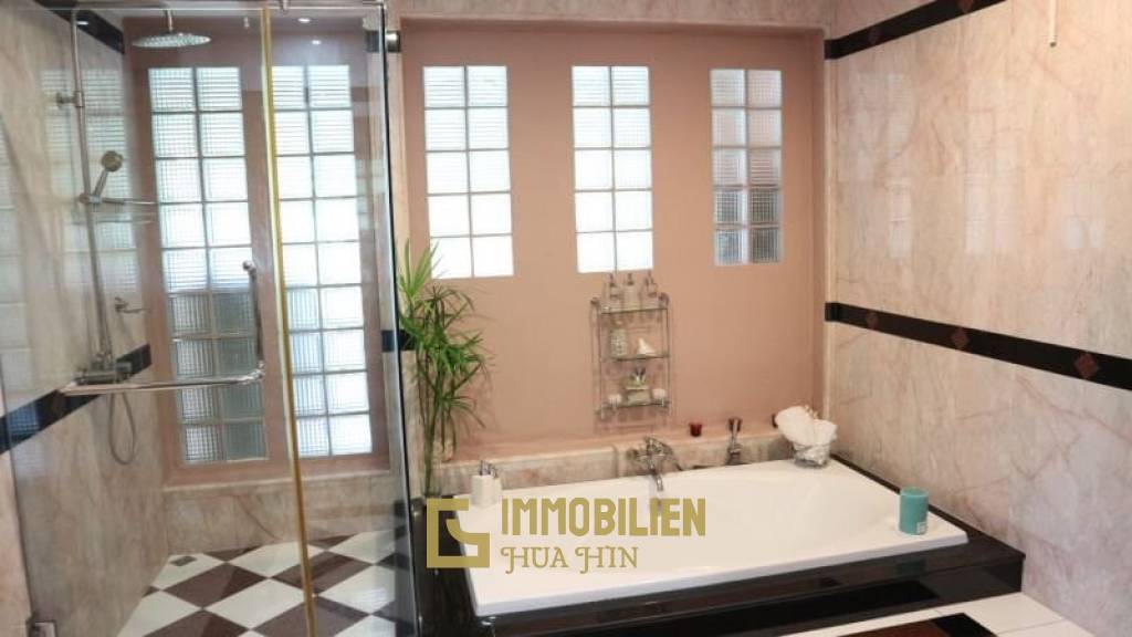 1,008 metro cuadrado 5 ` 6 Baño Villa de Venta