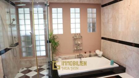 1,008 m² 5 Chambre 6 Salle de bain Villa Pour Vente