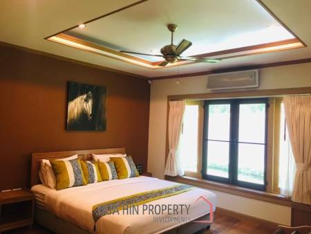 Luxurious 5 Bedroom Pool Villa In Prime Hillside Location