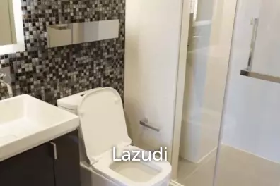 1 Bed 1 Bath 35 SQ.M The Room Sathorn - St.Louis