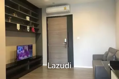 1 Bed 1 Bath 35 SQ.M The Room Sathorn - St.Louis