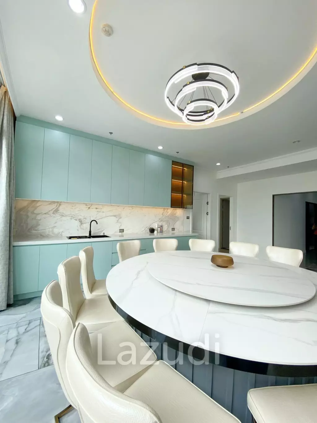3 Bed 355 SQ.M Supalai Oriental Sukhumvit 39