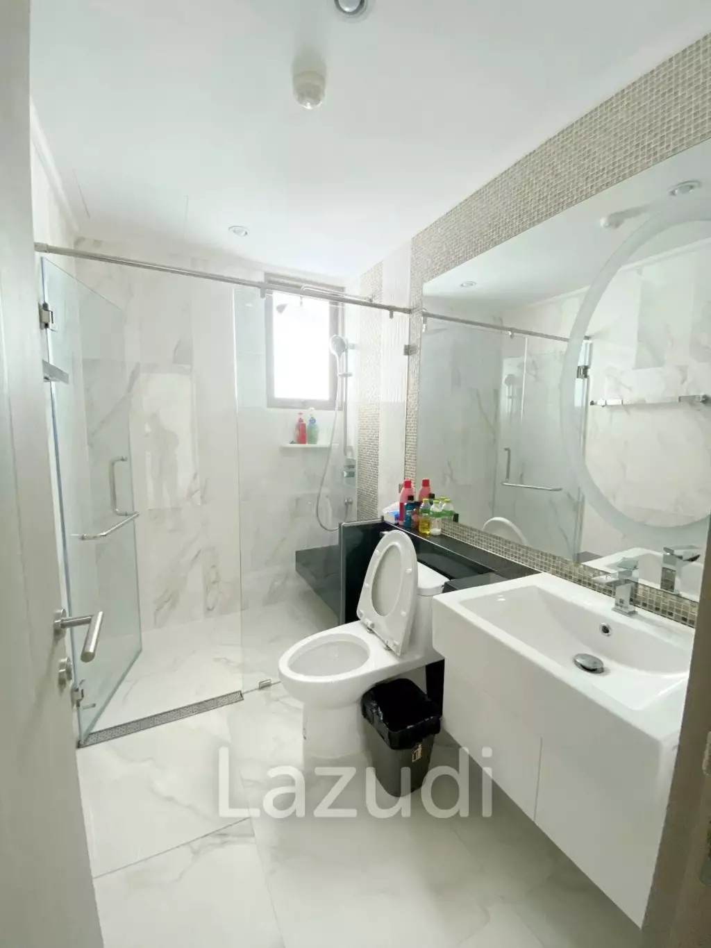3 Bed 355 SQ.M Supalai Oriental Sukhumvit 39