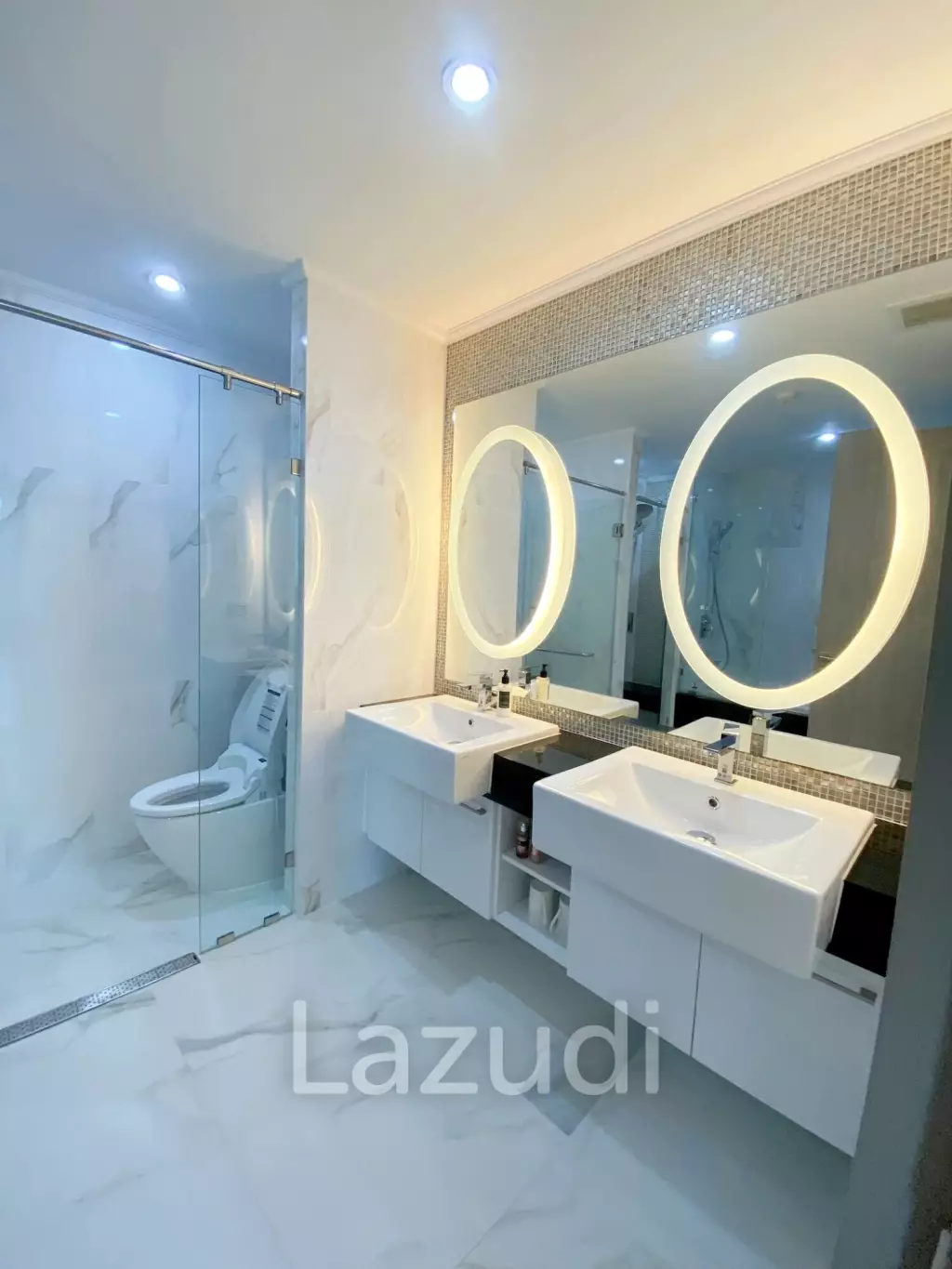 3 Bed 355 SQ.M Supalai Oriental Sukhumvit 39