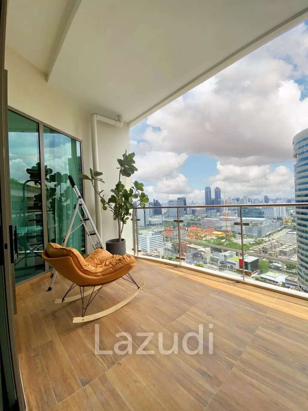 3 Bed 355 SQ.M Supalai Oriental Sukhumvit 39