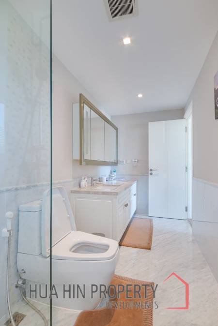 Luxury 3 Bedroom Condo at Q Seaside Hua Hin