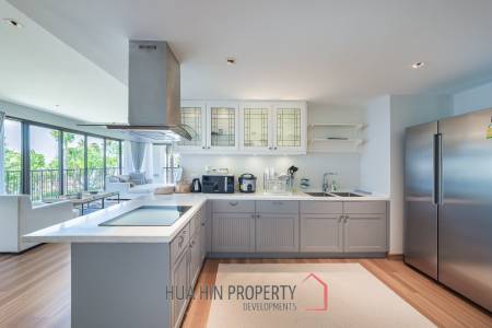 Luxury 3 Bedroom Condo at Q Seaside Hua Hin