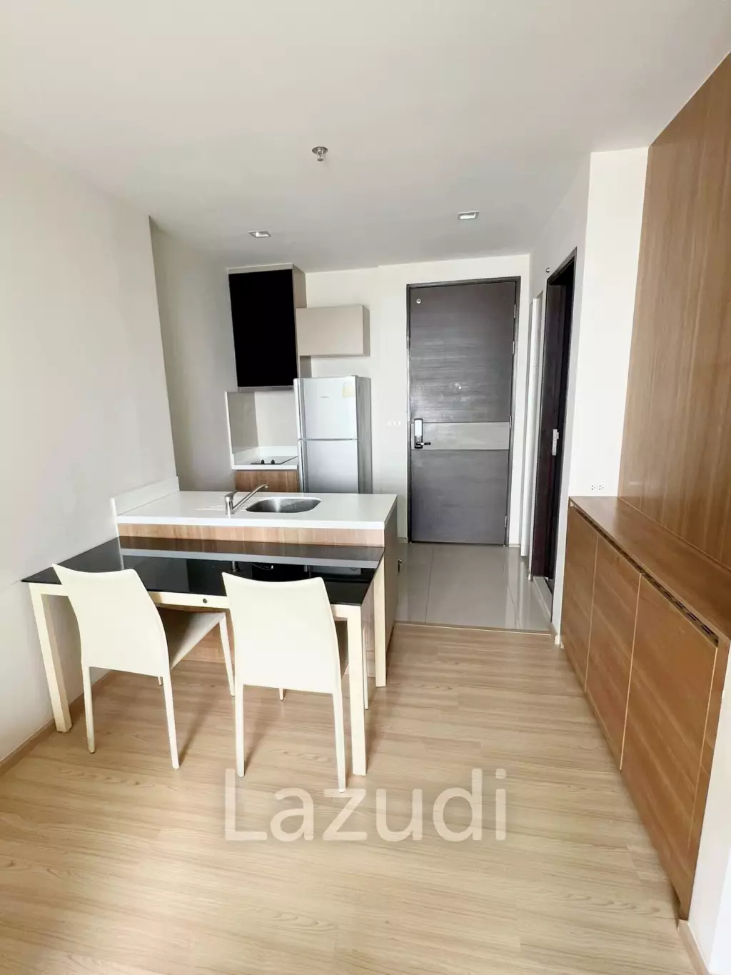 1 Bed 1 Bath 45 SQ.M Rhythm Sathorn